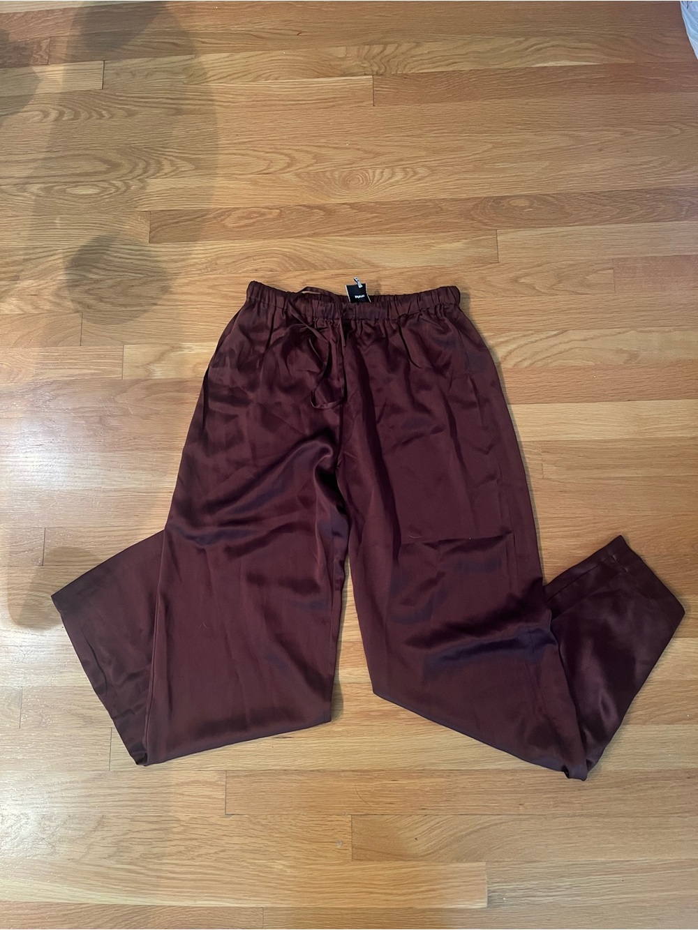 Reformation Olina Silk Wide-Leg Pants in Deep Brown - Picture 5 of 7